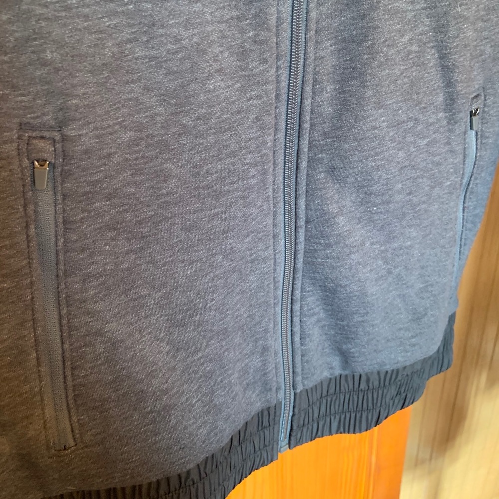 Men’s jacket - Picture 3 of 9